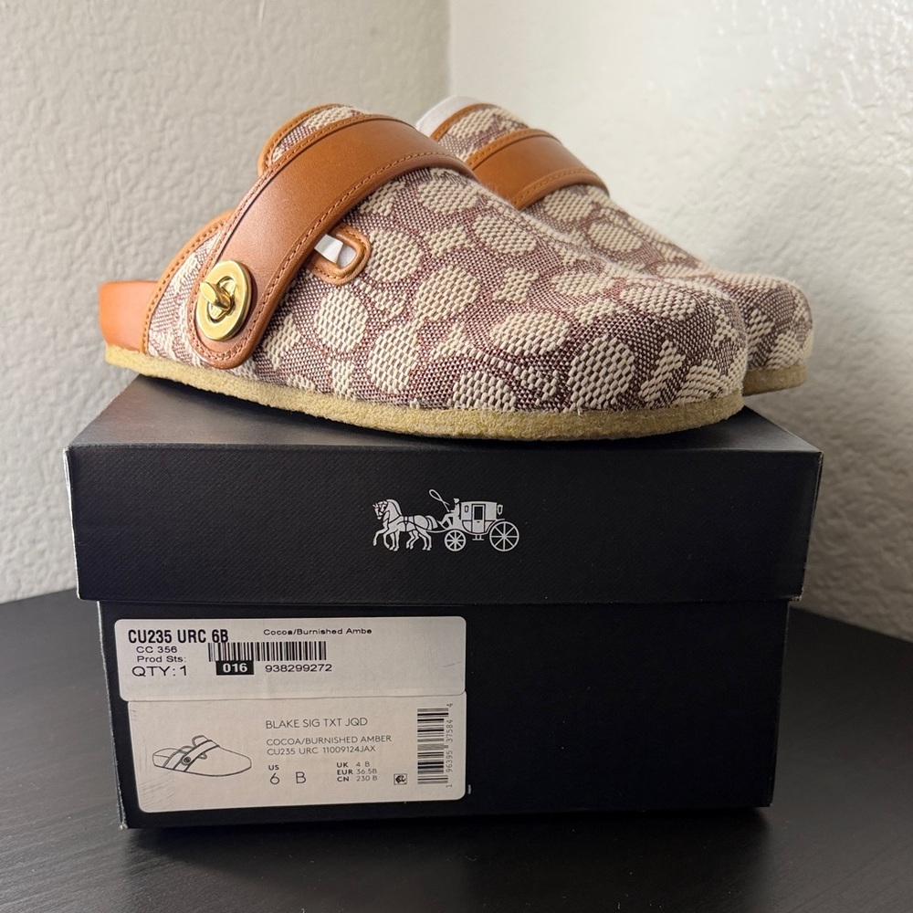 Coach Clogs - Picture 2 of 3